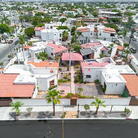 Gobaja Villas 3 Bedroom 拉巴斯 外观 照片