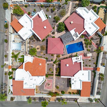 Gobaja Villas 3 Bedroom 拉巴斯 外观 照片