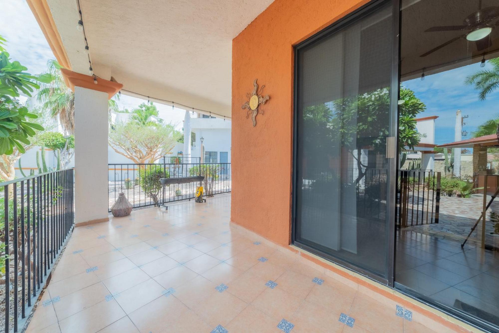 Gobaja Villas 3 Bedroom 拉巴斯 外观 照片